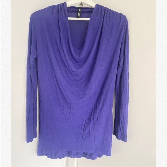 community Tops - Brand new purple T - Size S